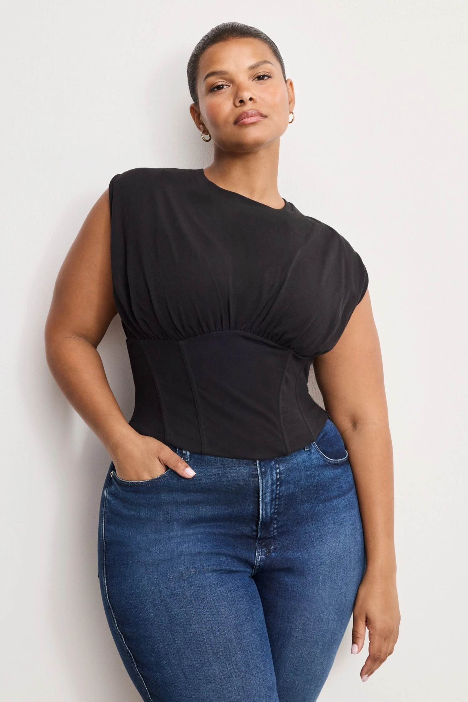 GOOD AMERICAN SLEEVELESS CORSET TOP | BLACK001 8 GOOD AMERICAN SLEEVELESS CORSET TOP | BLACK001 - Image 6