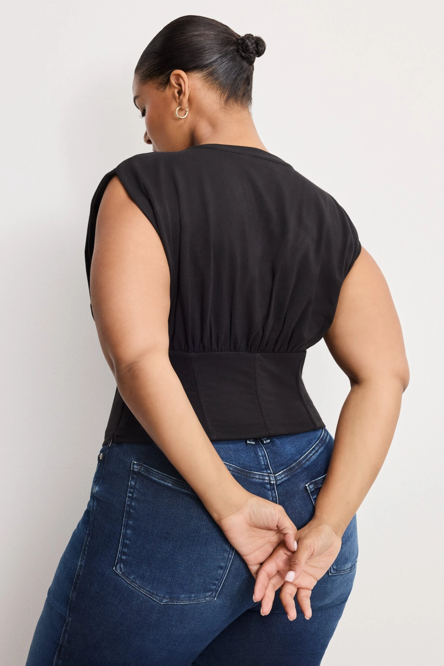GOOD AMERICAN SLEEVELESS CORSET TOP | BLACK001 10 GOOD AMERICAN SLEEVELESS CORSET TOP | BLACK001 - Image 8