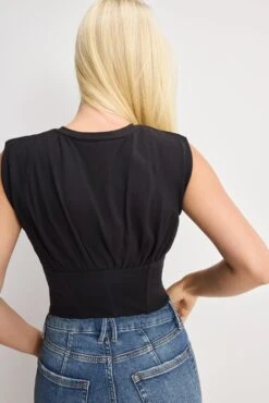 GOOD AMERICAN SLEEVELESS CORSET TOP | BLACK001 12 GOOD AMERICAN SLEEVELESS CORSET TOP | BLACK001 -GOOD AMERICAN STORE 250711 03 GT0664 K001 A 0363