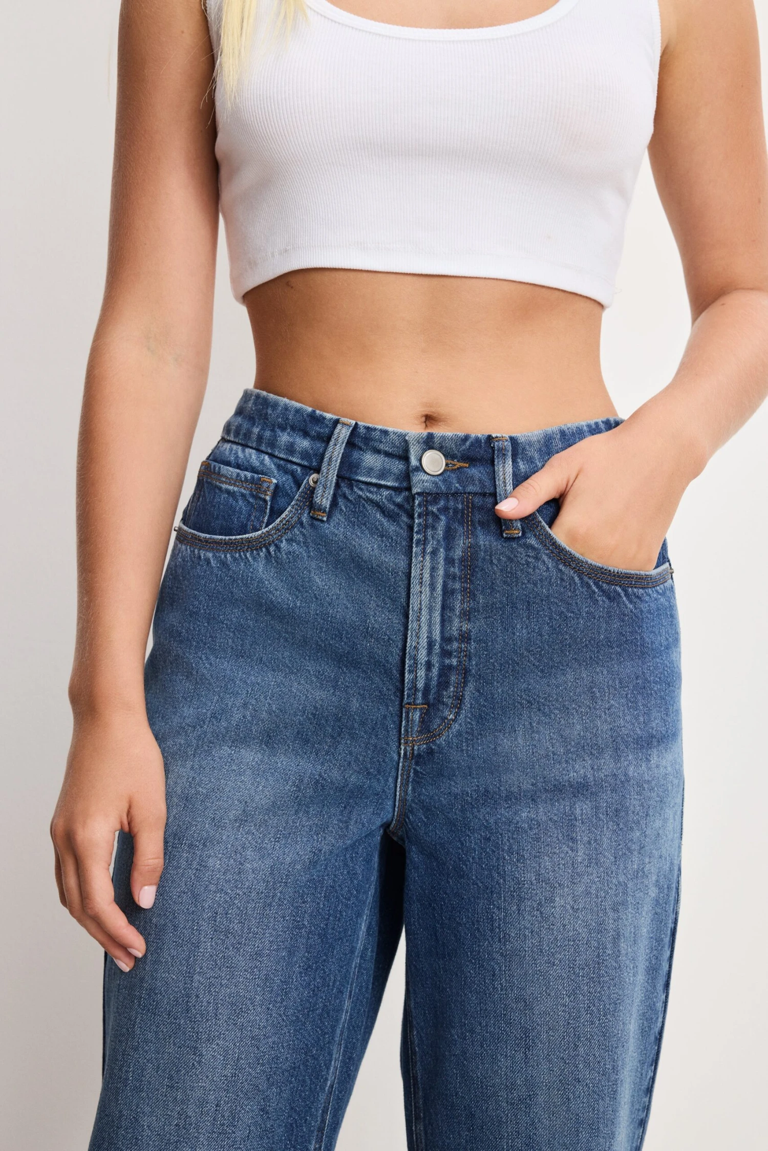 GOOD AMERICAN GOOD 90S CROPPED RELAXED JEANS | INDIGO963 7 GOOD AMERICAN GOOD 90S CROPPED RELAXED JEANS | INDIGO963 - Image 5