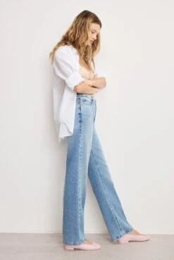 GOOD AMERICAN SOFT TECH GOOD TRUE STRAIGHT JEANS | INDIGO1073 -GOOD AMERICAN STORE 250714 02 GNST960001 I1073 A 0427