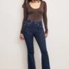 GOOD AMERICAN GOOD PETITE FLARE JEANS | INDIGO983 2 GOOD AMERICAN GOOD PETITE FLARE JEANS | INDIGO983 -GOOD AMERICAN STORE 250714 44 GPFL900001 I983 A 6292