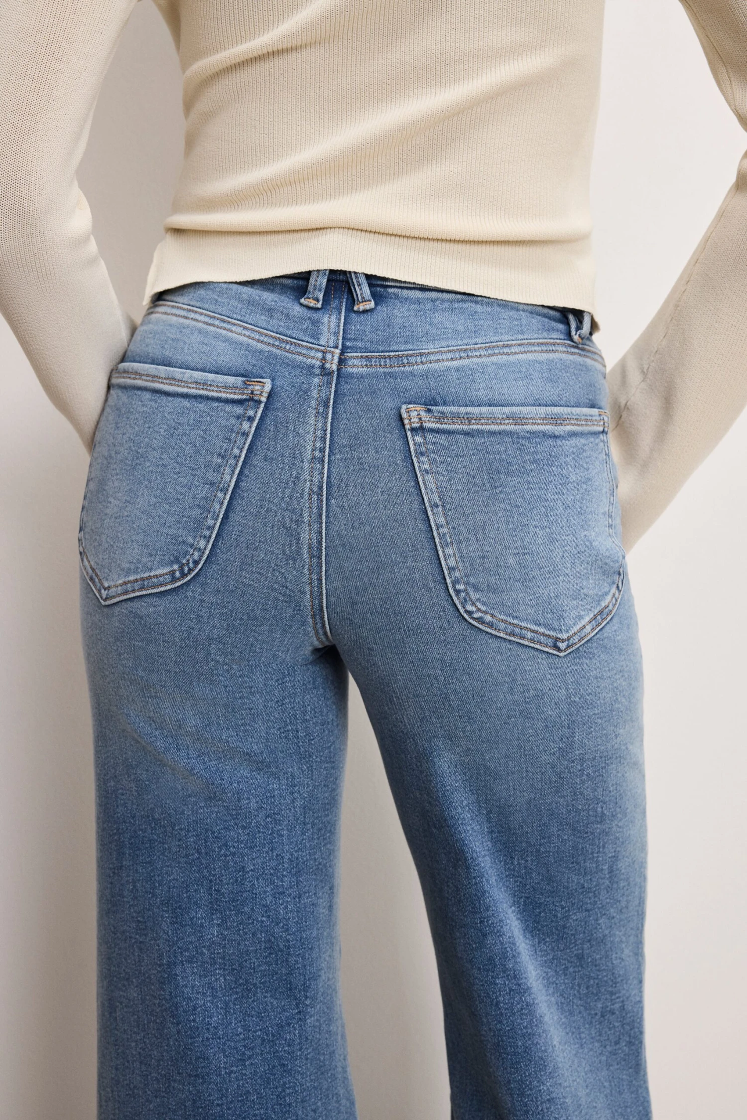 GOOD AMERICAN GOOD WAIST PALAZZO COMPRESSION JEANS | INDIGO837 7 GOOD AMERICAN GOOD WAIST PALAZZO COMPRESSION JEANS | INDIGO837 - Image 5