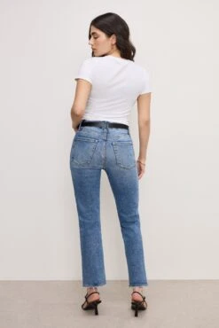 GOOD AMERICAN ALWAYS FITS GOOD PETITE STRAIGHT JEANS | INDIGO316 -GOOD AMERICAN STORE 6.241210 17 GLAFP478T I316 GPS P 0298
