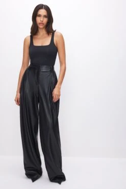 GOOD AMERICAN SCUBA MODERN TANK BODYSUIT | BLACK001 -GOOD AMERICAN STORE H 230608 08 GB0375 K001 FALL23 A 0012