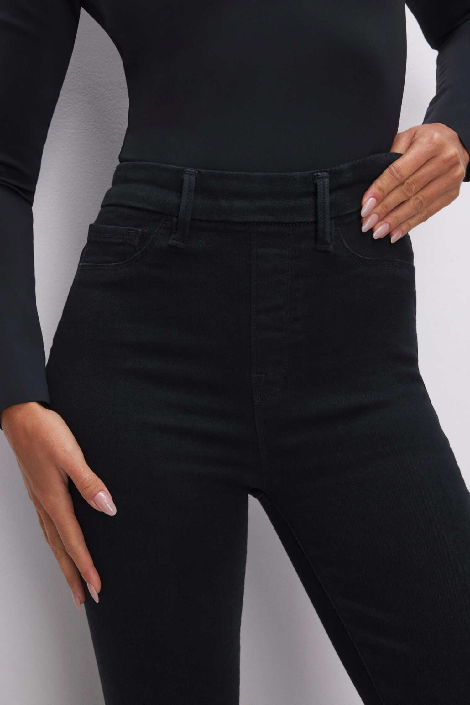 GOOD AMERICAN POWER STRETCH PULL-ON FLARE JEANS | BLACK001 4 GOOD AMERICAN POWER STRETCH PULL-ON FLARE JEANS | BLACK001 - Image 2