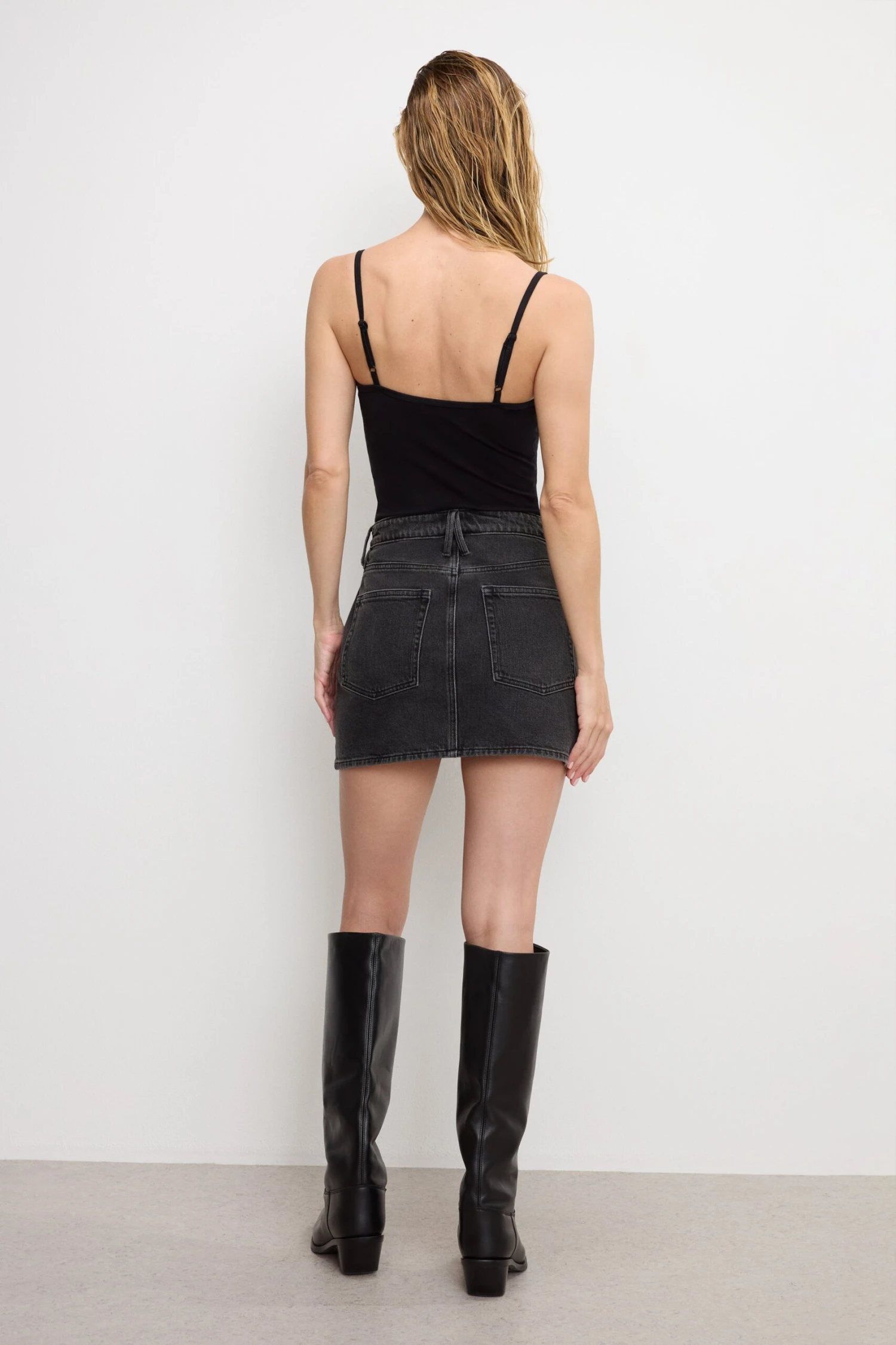 GOOD AMERICAN GOOD 90S MINI SKIRT | BLACK371 4 GOOD AMERICAN GOOD 90S MINI SKIRT | BLACK371 - Image 2