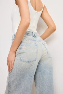 GOOD EASE STUDDED JEANS | INDIGO784 -GOOD AMERICAN STORE H 250219 30 GFD251 I784 A 3629