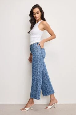GOOD AMERICAN GOOD WAIST CROPPED PALAZZO JEANS | HIBISCUS BLOOM001 -GOOD AMERICAN STORE H 250226 25 GFD462 HBP1 A 3404