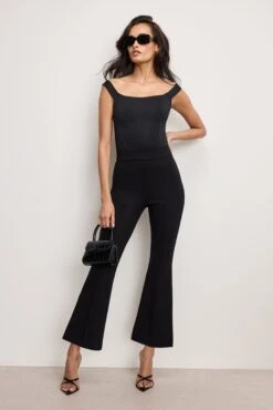 GOOD AMERICAN SOFT STRETCH PONTE KICK FLARE PANTS | BLACK001