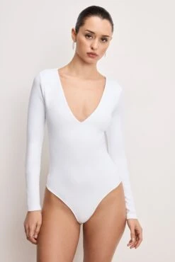 GOOD AMERICAN DOLLY SCUBA BODYSUIT | WHITE001 -GOOD AMERICAN STORE H 250307 06 GB0680DP W001 A 0152