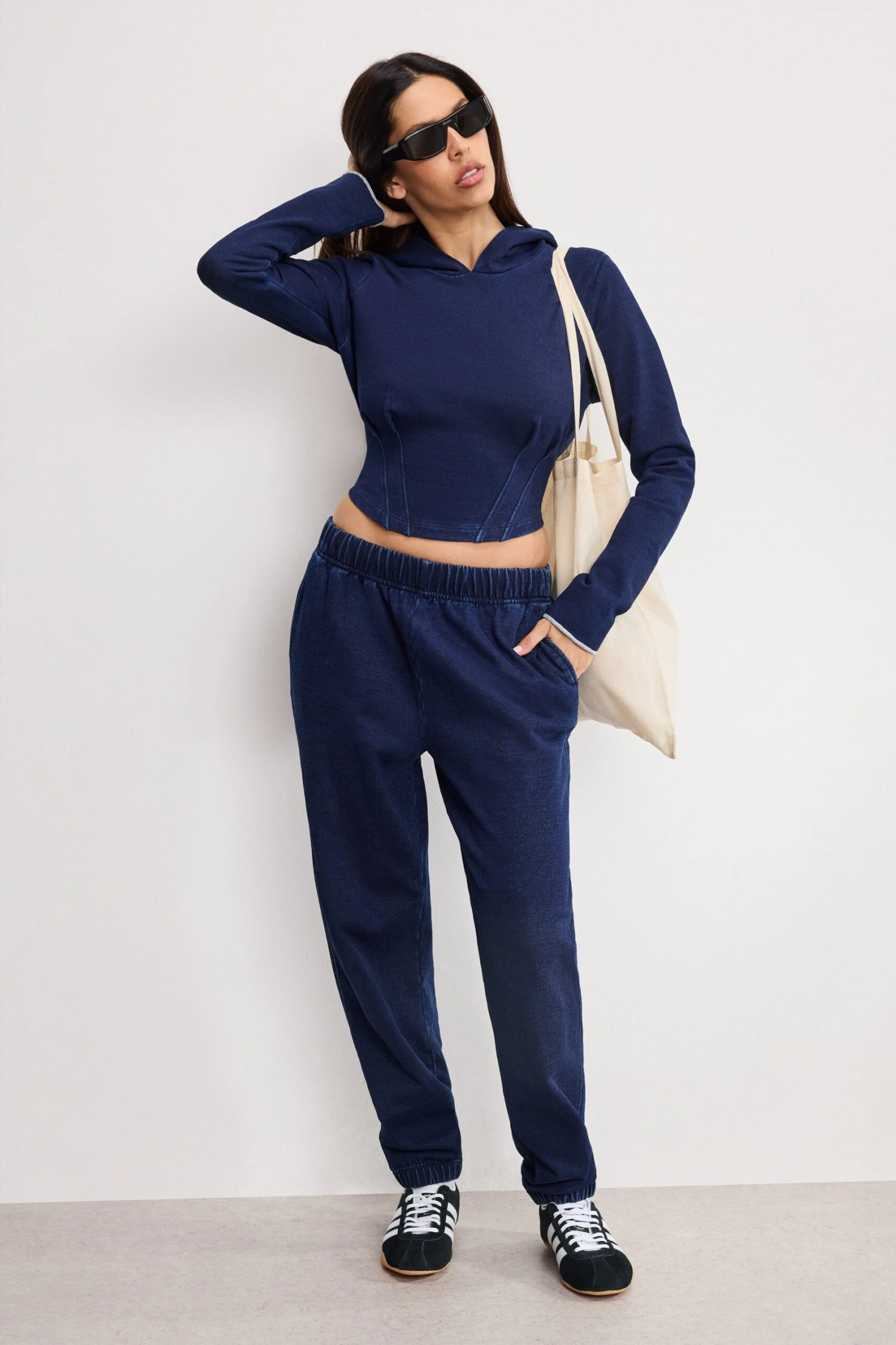 GOOD AMERICAN JEANIUSBOYFRIEND SWEATPANTS | INDIGO1029 5 GOOD AMERICAN JEANIUSBOYFRIEND SWEATPANTS | INDIGO1029 - Image 3