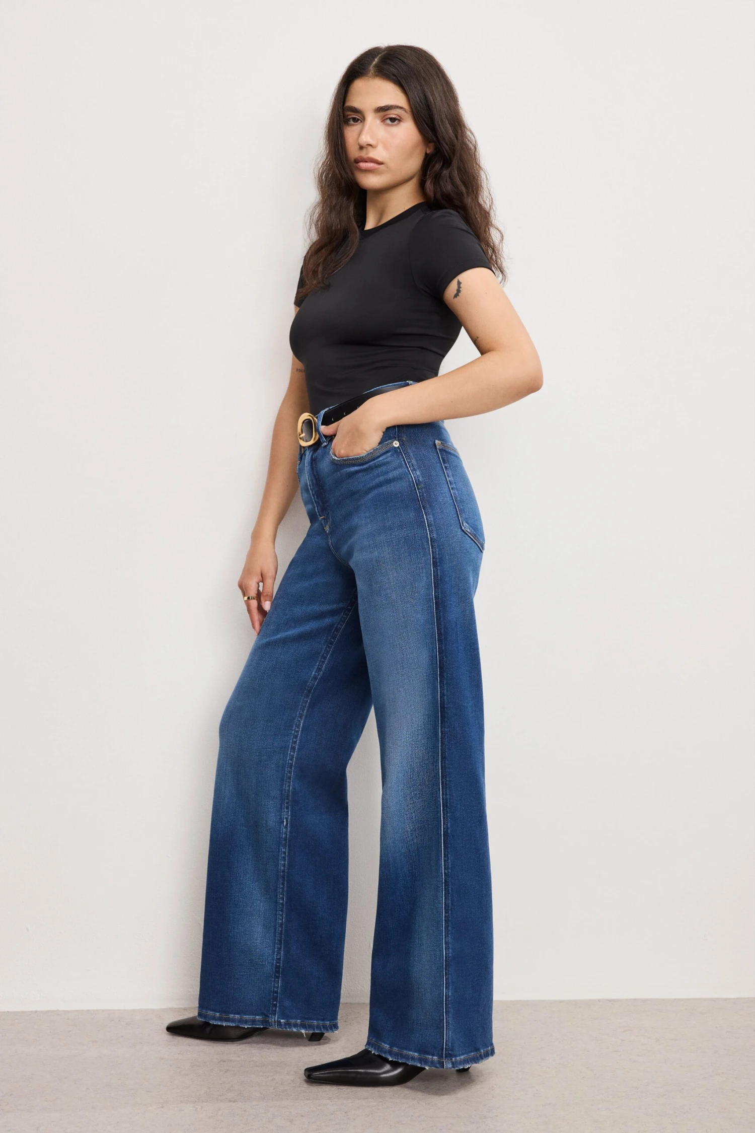 GOOD AMERICAN SOFT TECH GOOD PETITE SKATE WIDE JEANS | INDIGO891 7 GOOD AMERICAN SOFT TECH GOOD PETITE SKATE WIDE JEANS | INDIGO891 - Image 5