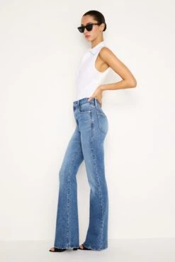 GOOD AMERICAN SOFT-TECH GOOD CLASSIC SLIM BOOTCUT JEANS | INDIGO627