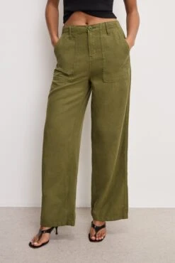 LITE LINEN PANTS | MARTINI OLIVE002 -GOOD AMERICAN STORE M 250320 27 GFD227 MO02 A 0032