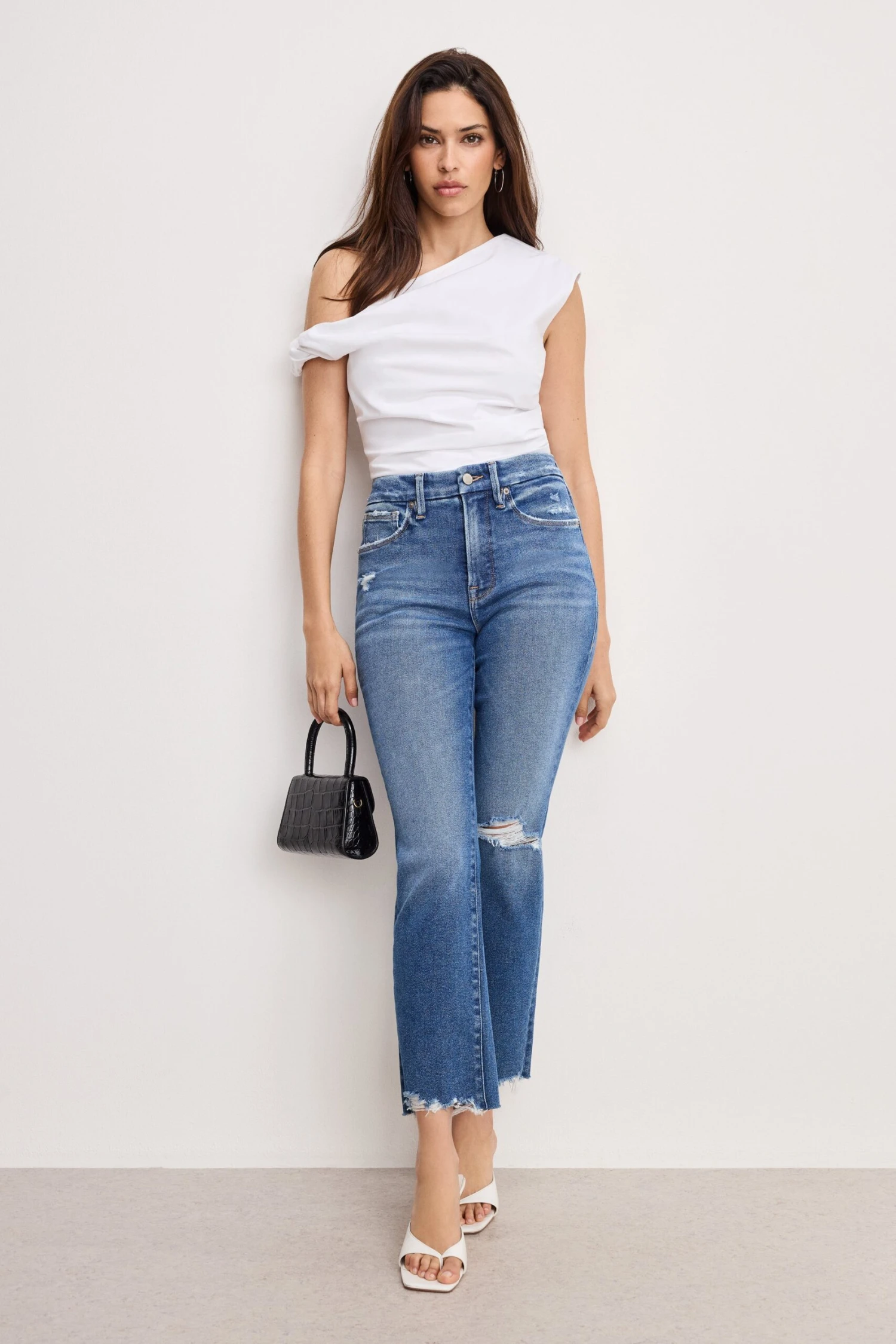 GOOD AMERICAN GOOD LEGS STRAIGHT JEANS | INDIGO943 3 GOOD AMERICAN GOOD LEGS STRAIGHT JEANS | INDIGO943