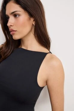 GOOD AMERICAN WEIGHTLESS SCUBA SLEEVELESS TANK | BLACK001 8 GOOD AMERICAN WEIGHTLESS SCUBA SLEEVELESS TANK | BLACK001 -GOOD AMERICAN STORE M 250328 36 GT0658 K001 KEY 0063