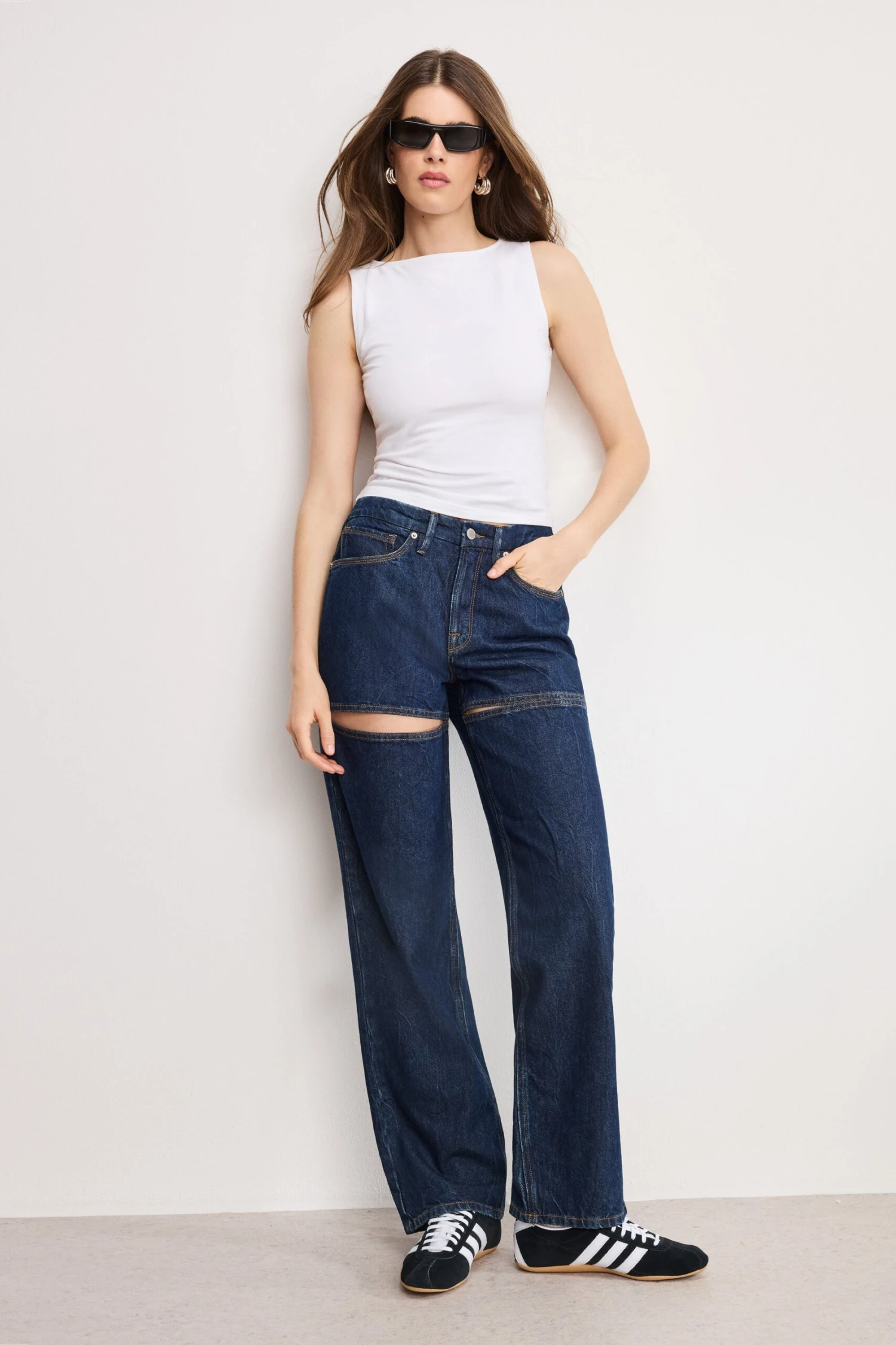 GOOD AMERICAN GOOD 90s RELAXED JEANS | INDIGO1003 4 GOOD AMERICAN GOOD 90s RELAXED JEANS | INDIGO1003 - Image 2
