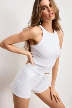 GOOD 90S SHORTS | WHITE001 -GOOD AMERICAN STORE M 250219 29 GFD404 W001 A 3418