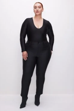 COMPRESSION SHINE STRAIGHT PANTS | BLACK001 17 COMPRESSION SHINE STRAIGHT PANTS | BLACK001 -GOOD AMERICAN STORE T 230630 13 GS0381 K001 FALL23 C 0006